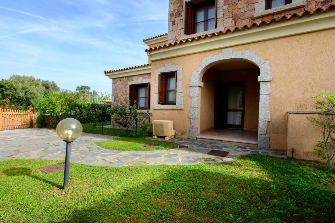 Ville Del Mar San Teodoro  Exteriér fotografie