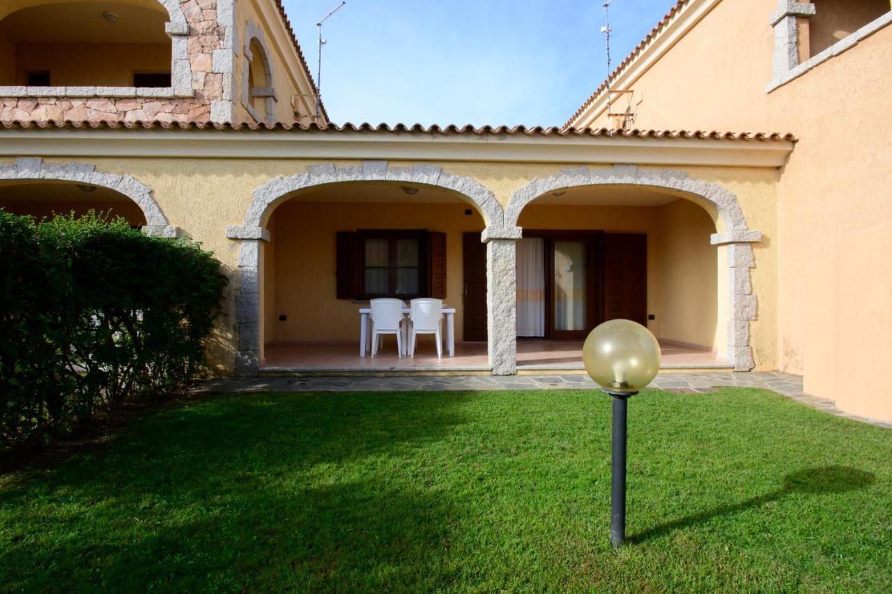 Ville Del Mar San Teodoro  Exteriér fotografie