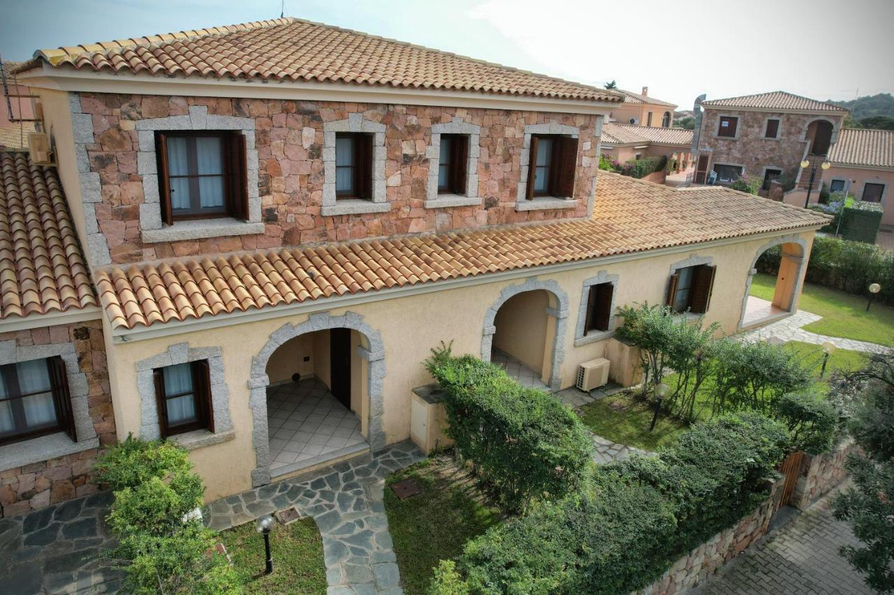 Ville Del Mar San Teodoro  Exteriér fotografie