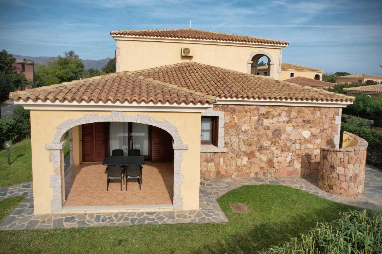Ville Del Mar San Teodoro  Exteriér fotografie