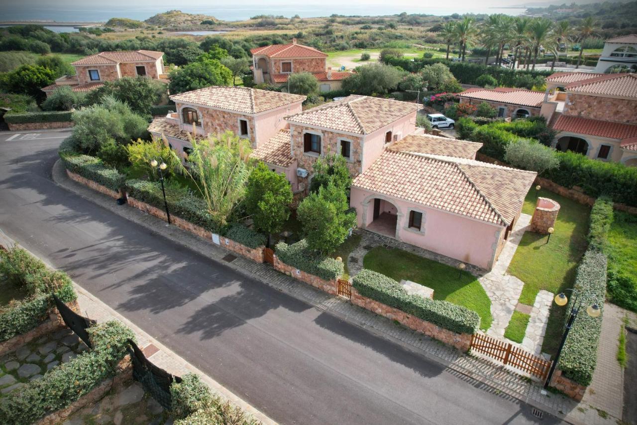 Ville Del Mar San Teodoro  Exteriér fotografie