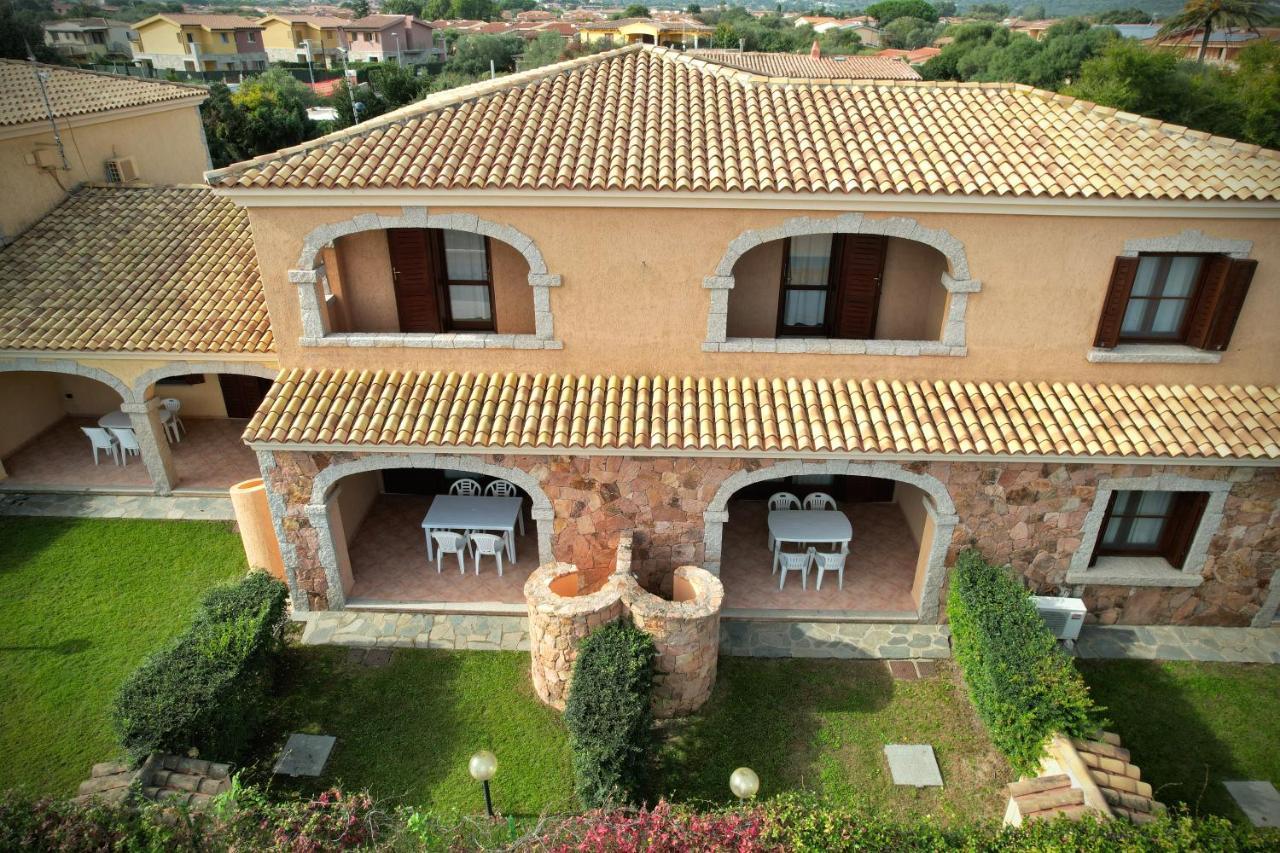 Ville Del Mar San Teodoro  Exteriér fotografie